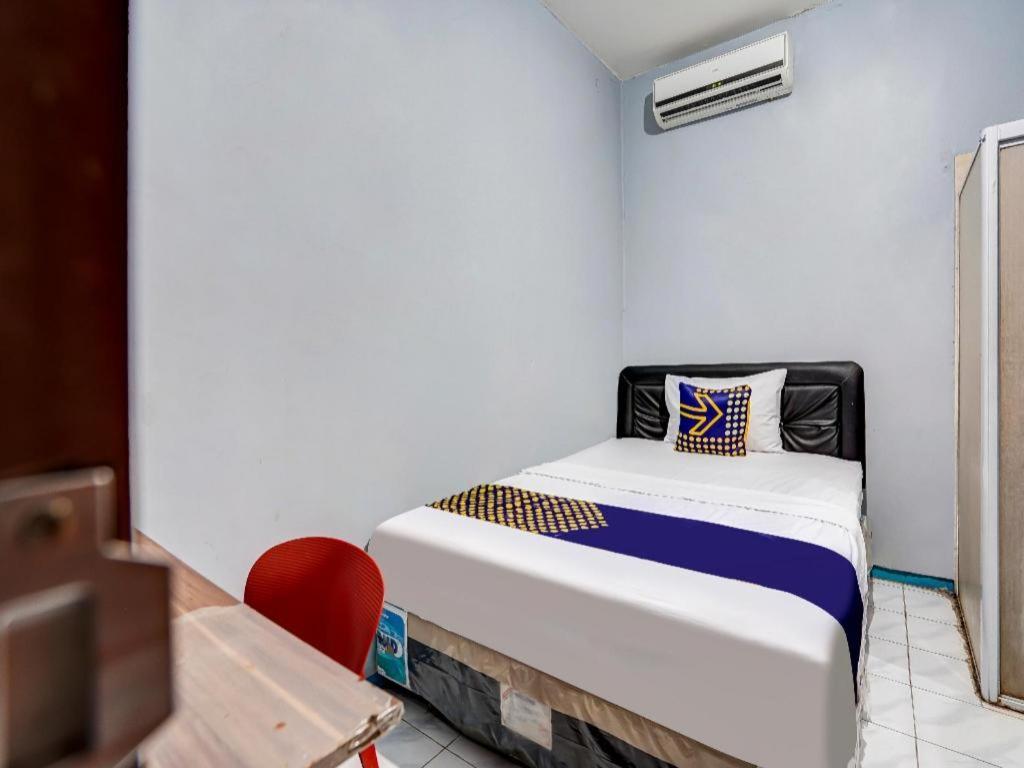 Spot On 90147 Gosepa Ambengan Plaza Hotel Surabaya Ngoại thất bức ảnh